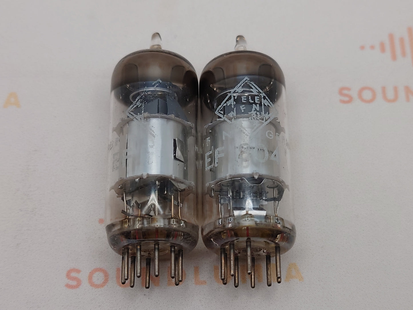 Telefunken EF804 Plaques Argentées O-getter Diamant Fond - Ulm
