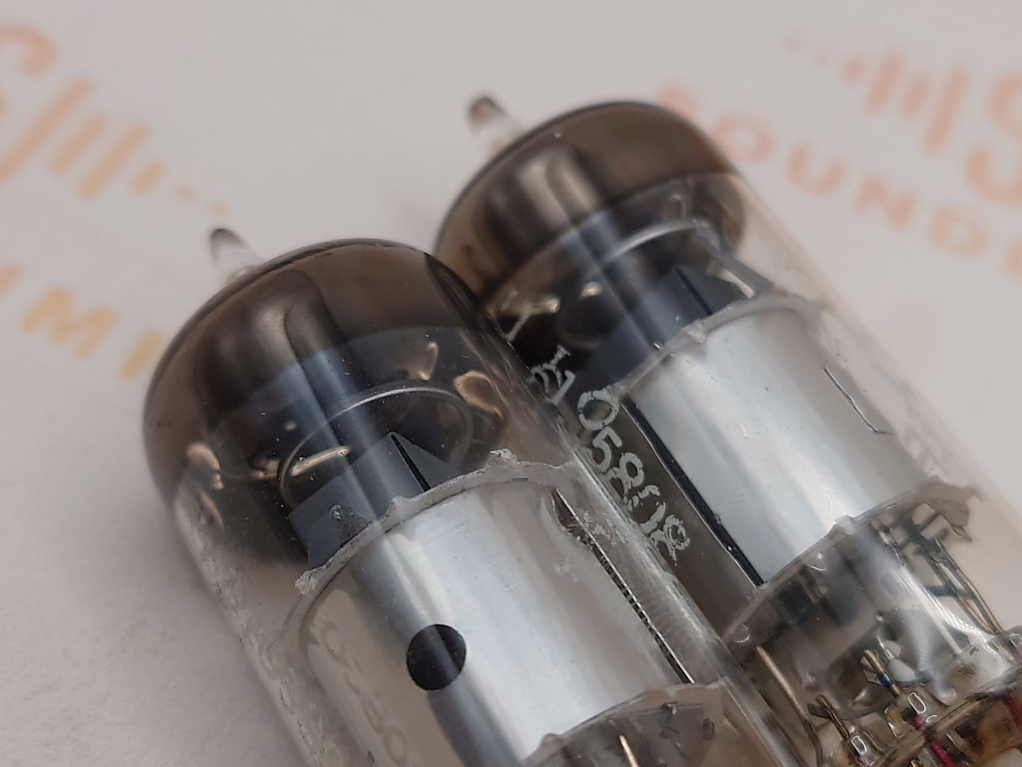 Telefunken EF804 Plaques Argentées O-getter Diamant Fond - Ulm