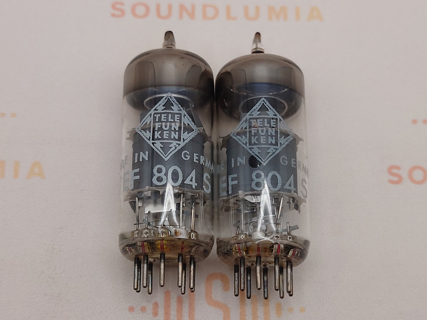 Telefunken EF804S Getter O ◇ Inferiore
