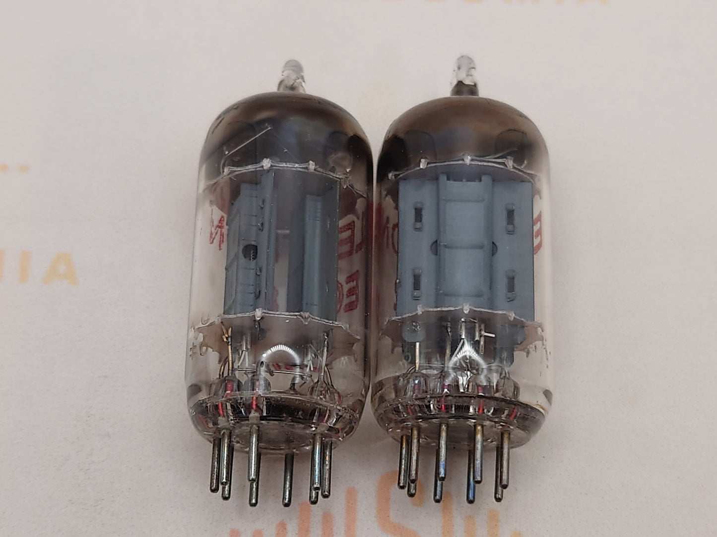 西门子 ECC82 12AU7 长板方形吸气剂 - 慕尼黑