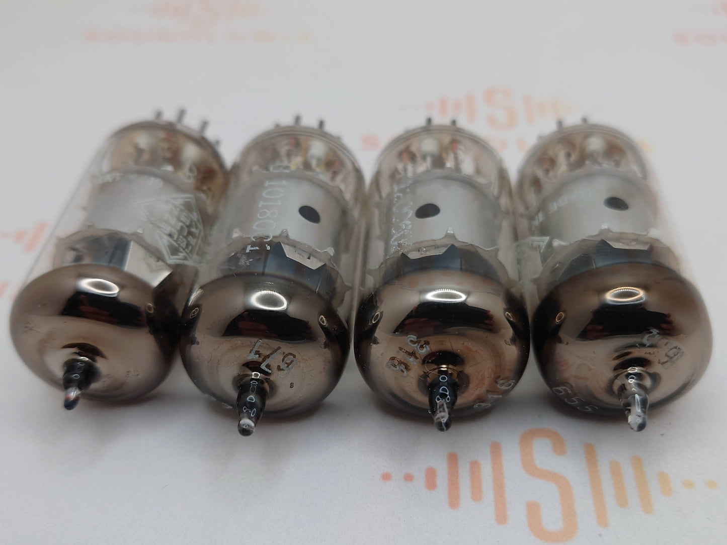 Telefunken EF86 6267 Silver Plates ◇ Bottom