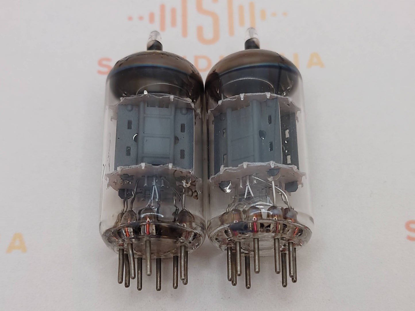 2x Philips ECC82 12AU7 Short Plates O-getter - Surenese FR 1970 - NOS