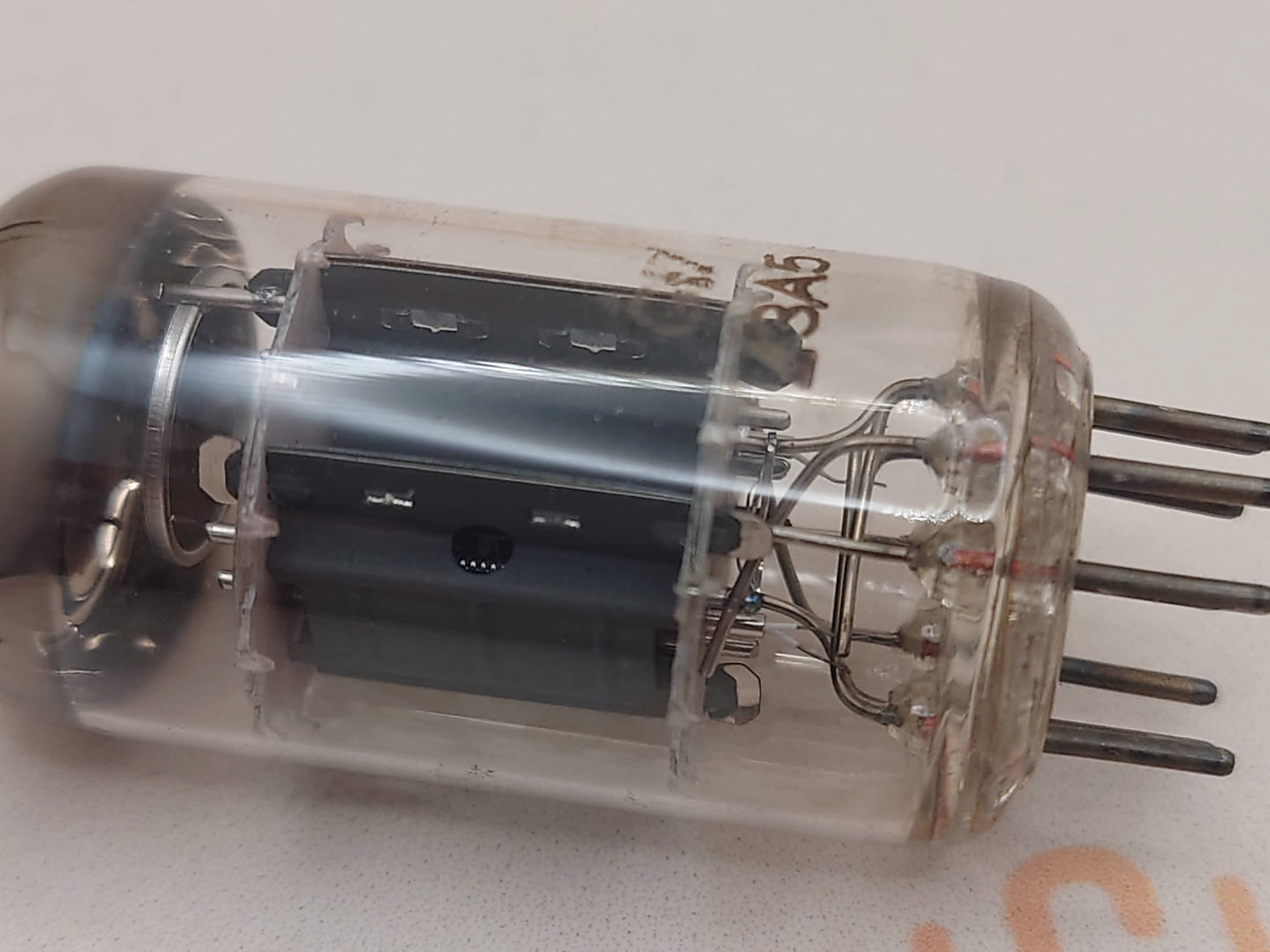 Philips ECC82 12AU7 短板 O 型吸气剂 - Heerlen 