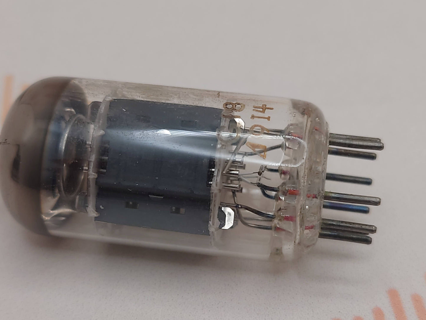 Philips ECC82 12AU7 短板 O 型吸气剂 - Heerlen 