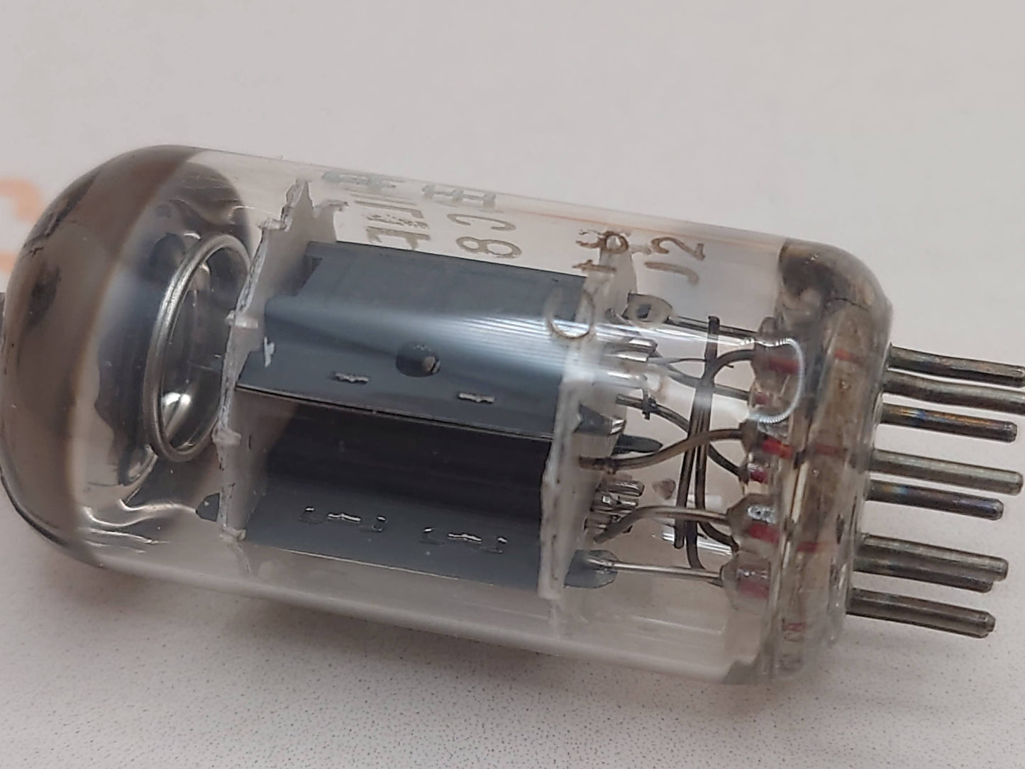 Philips ECC82 12AU7 短板 O 型吸气剂 - Heerlen 