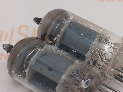 Philips ECC82 12AU7 短板 O 型吸气剂 - Heerlen 