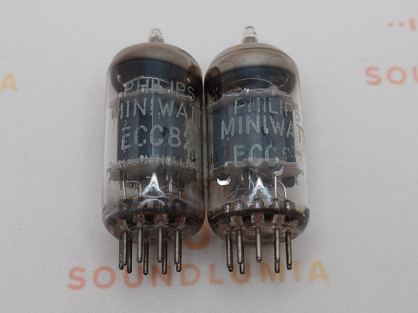 Philips ECC82 12AU7 短板 O 型吸气剂 - Heerlen 