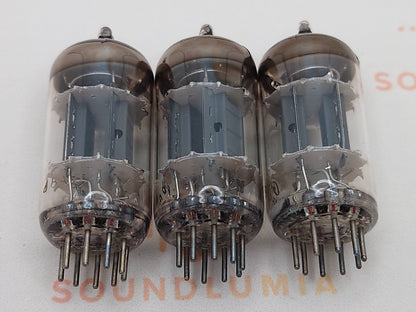 Valvo ECC82 12AU7 O-Getter Short plates Heerlen, NL