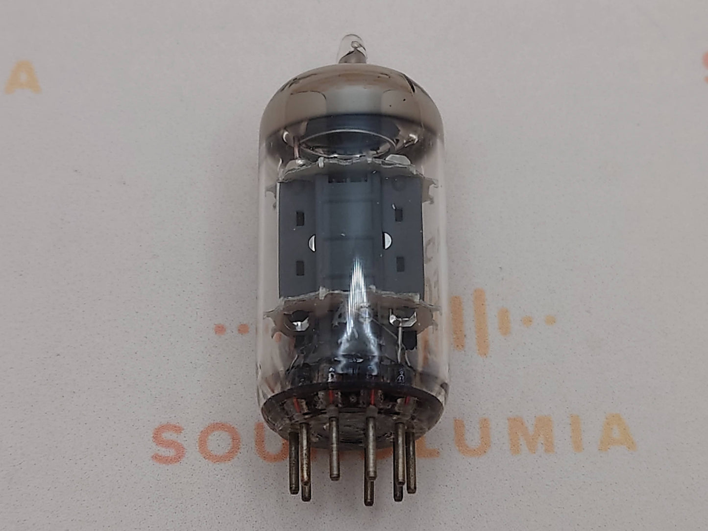 Philips ECC82 12AU7 短板 O 型吸气剂 - Heerlen 