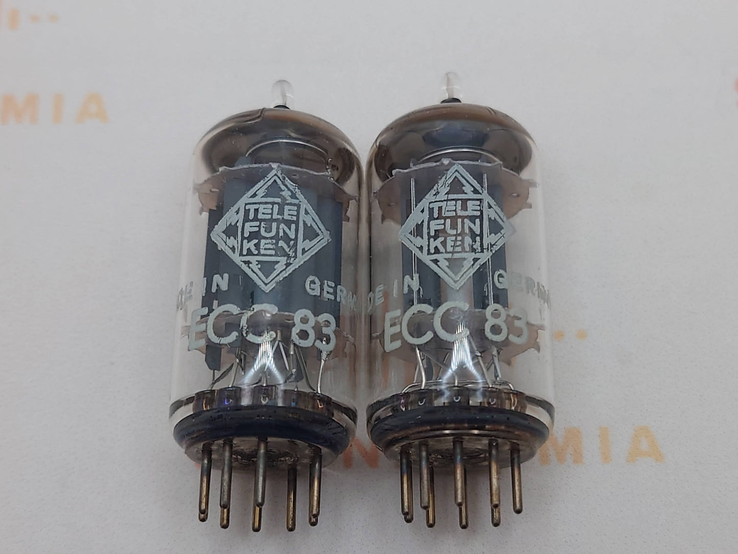 Telefunken ECC83 12AX7 Plaques lisses Berlin
