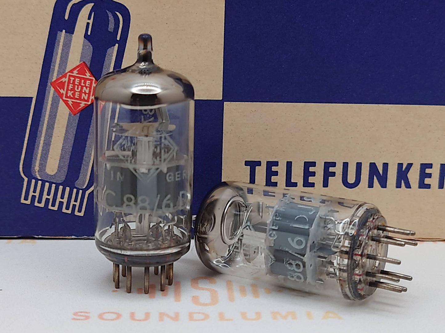 Telefunken ECC88 6DJ8 Diamond Bottom - Berlin