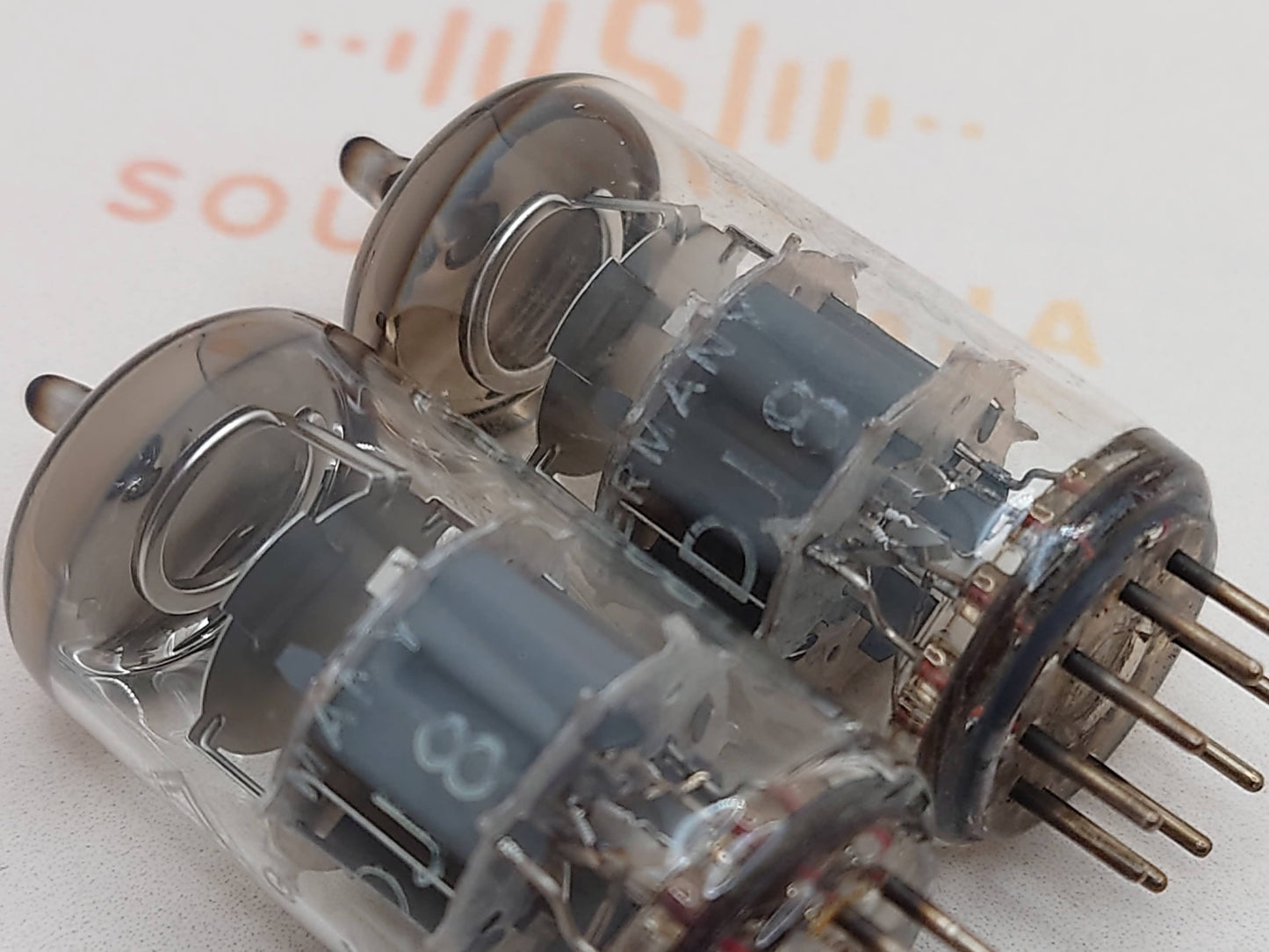 Telefunken ECC88 6DJ8 Diamond Bottom - Berlin