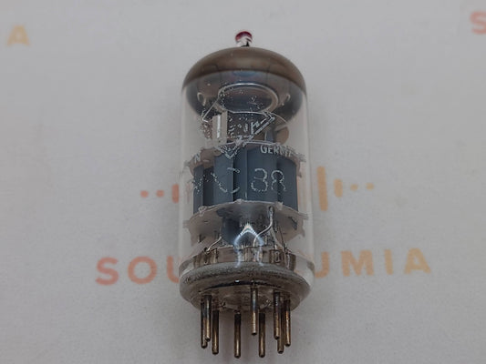 Telefunken PCC88 7DJ8 ◇ Inferiore