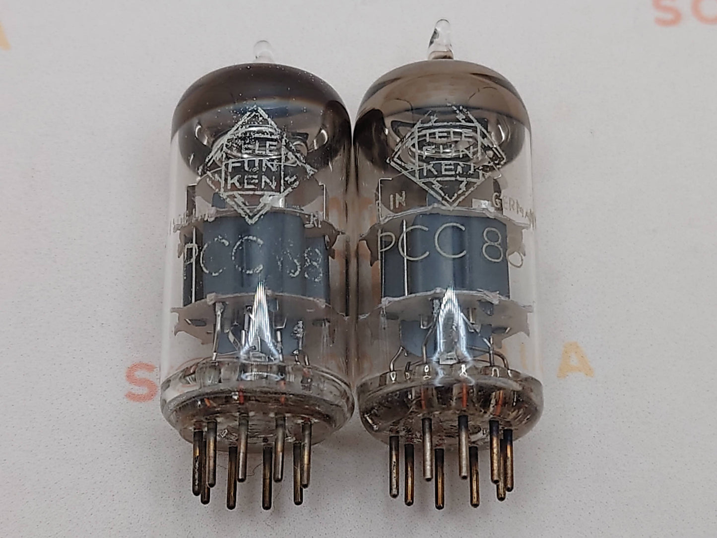 Telefunken PCC88 7DJ8 ◇ Unten 