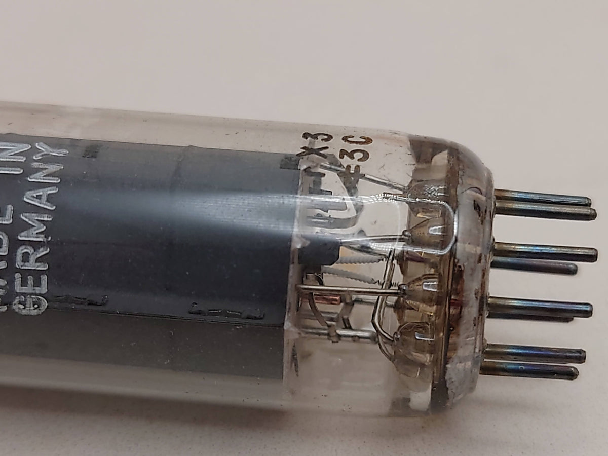 Siemens EL84 E84L vacuum tube with O-Getter, image 63