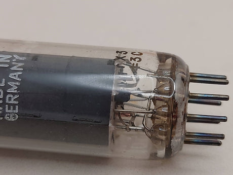 Siemens EL84 E84L vacuum tube with O-Getter, image 63