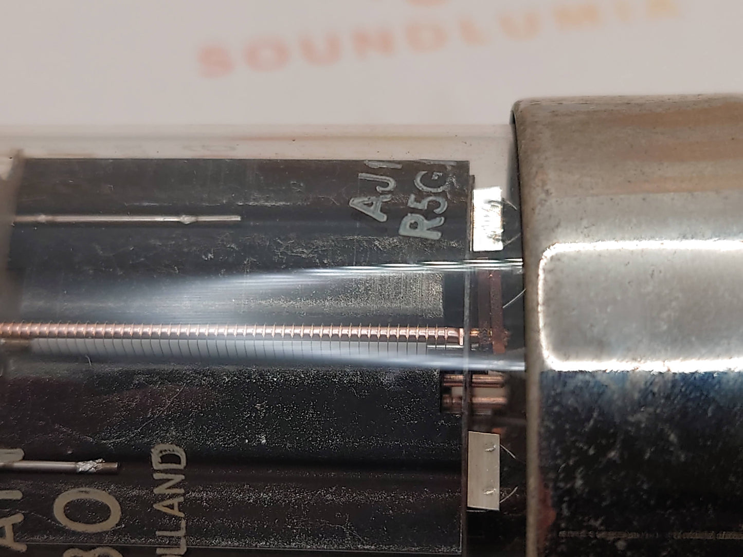 1x Mullard 6080 6AS7 3-Glimmer schwarze Platten Metallsockel - Mitcham '59 AJ1 - NOS+