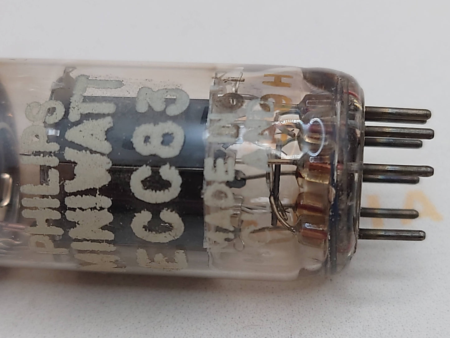 Mullard ECC83 12AX7 Short Plates