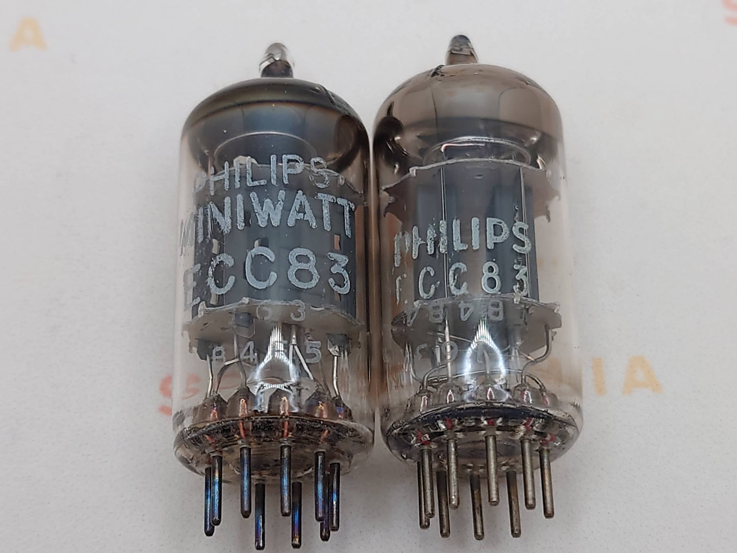 Mullard ECC83 12AX7 Short Plates