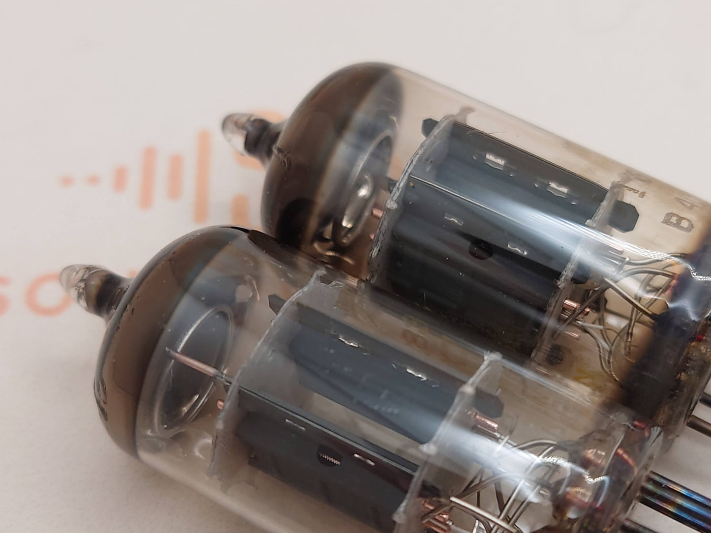 Mullard ECC83 12AX7 Short Plates