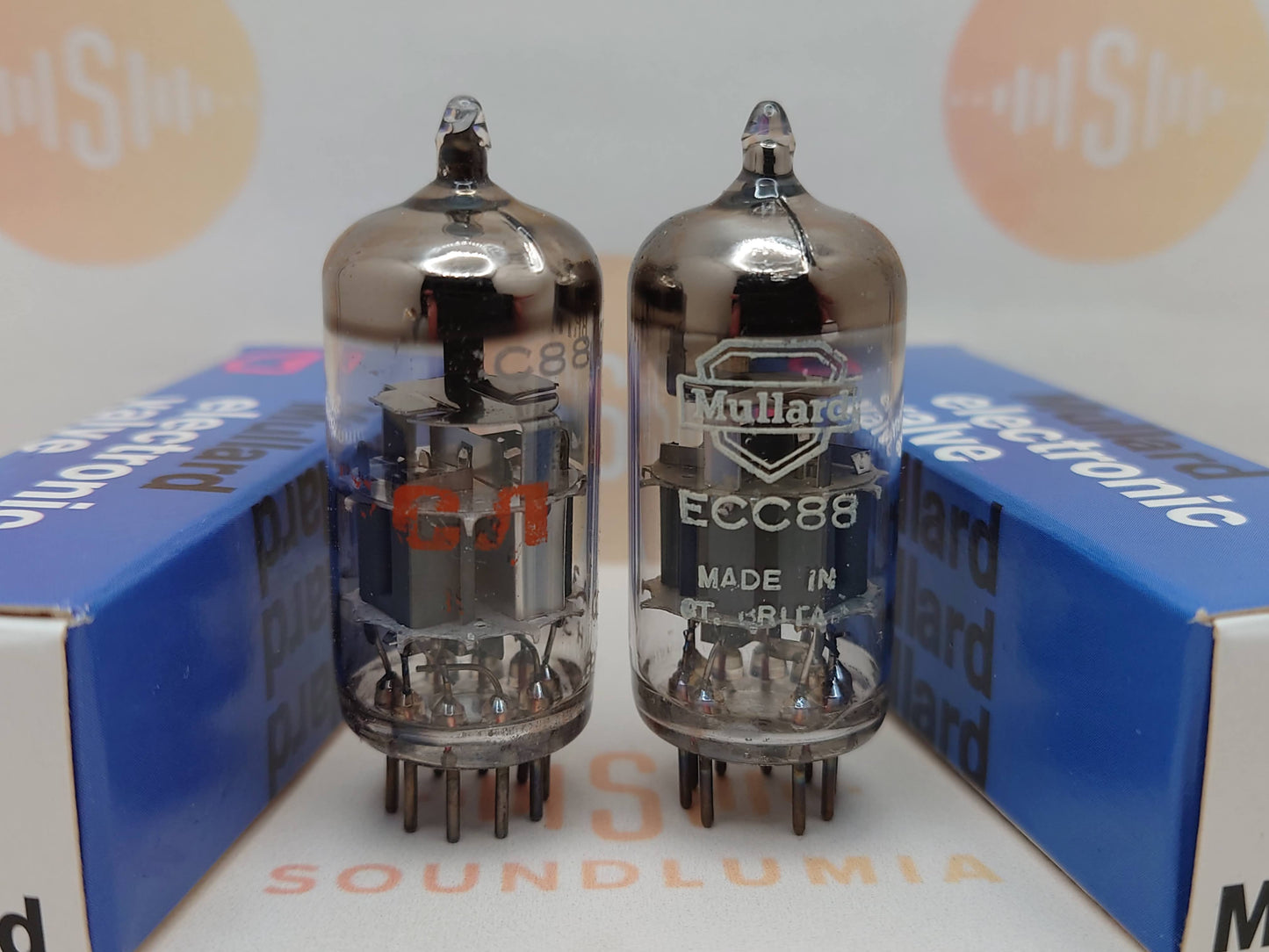 Mullard ECC88 6DJ8 O-getter - 布莱克本