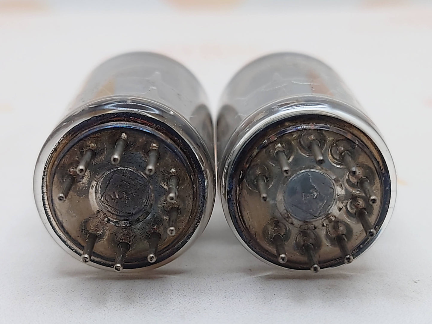 Telefunken PCC88 7DJ8 ◇ Unten 