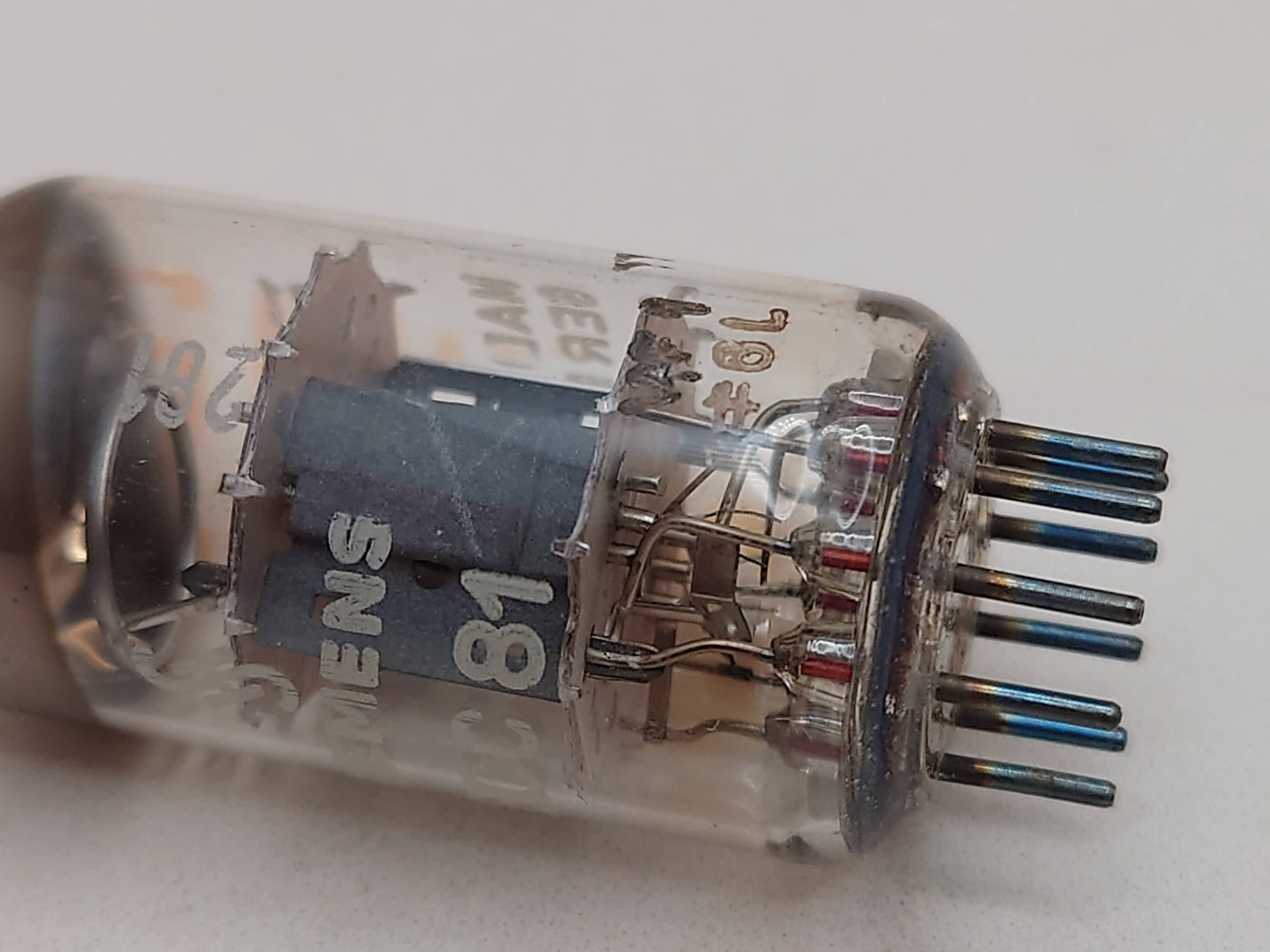 西门子 ECC81 12AT7 O 型吸气剂 – 慕尼黑