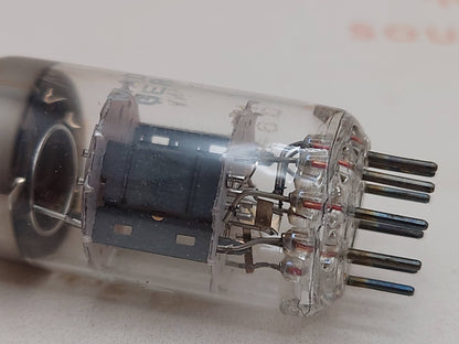 西门子 ECC81 12AT7 O 型吸气剂 – 慕尼黑