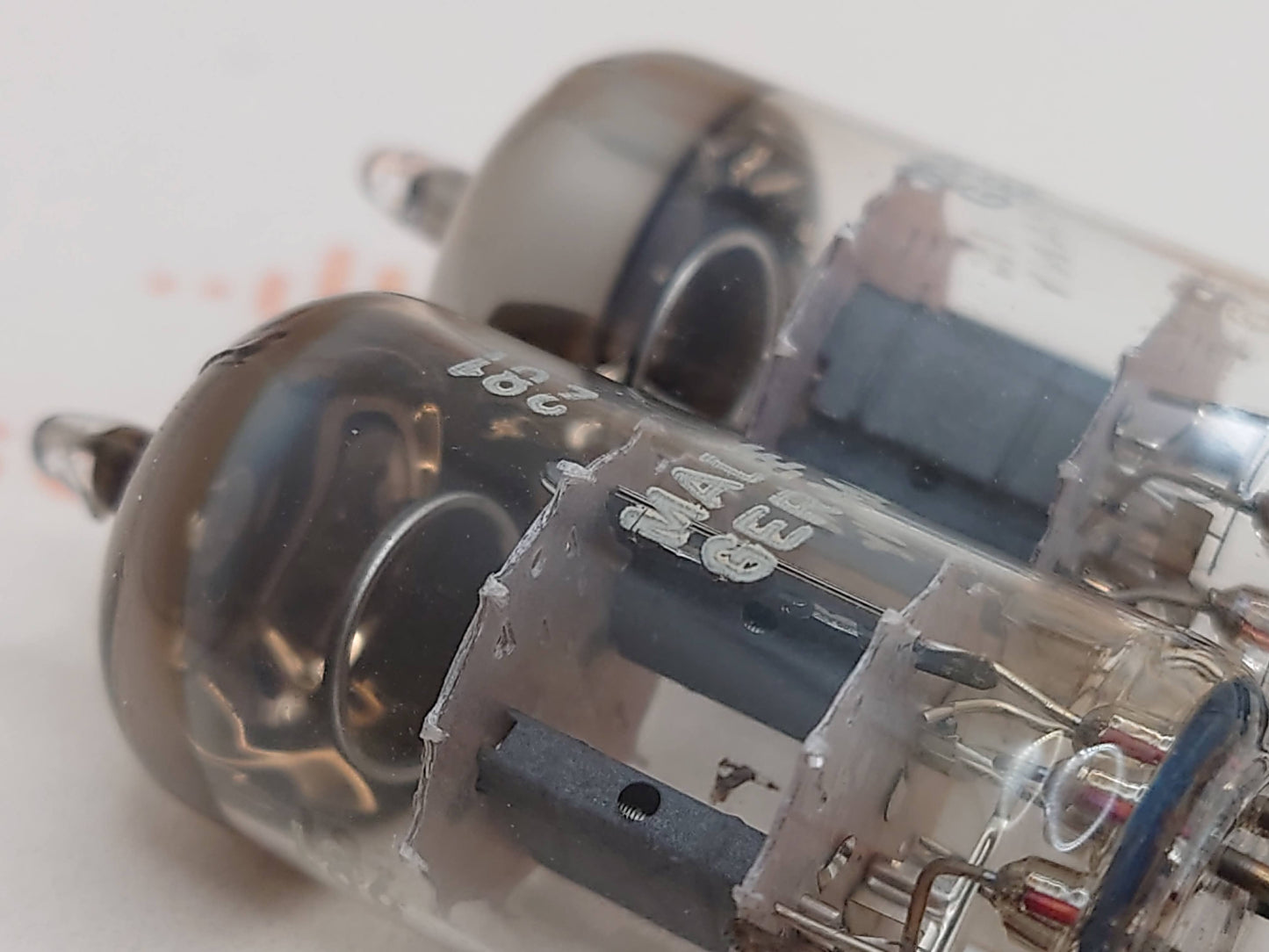 西门子 ECC81 12AT7 O 型吸气剂 – 慕尼黑