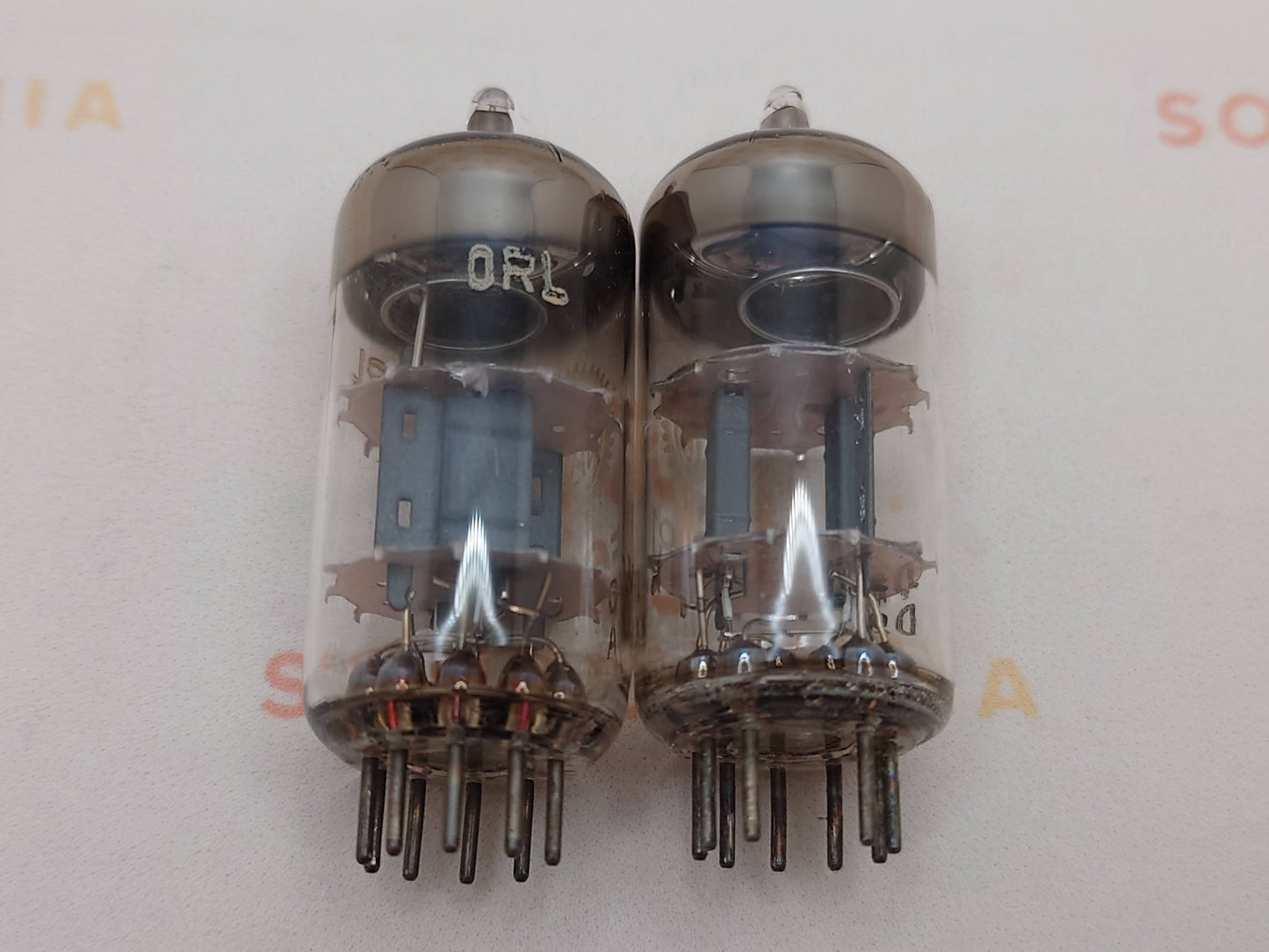 Valvo ECC81 12AT7 O-getter - Hamburg