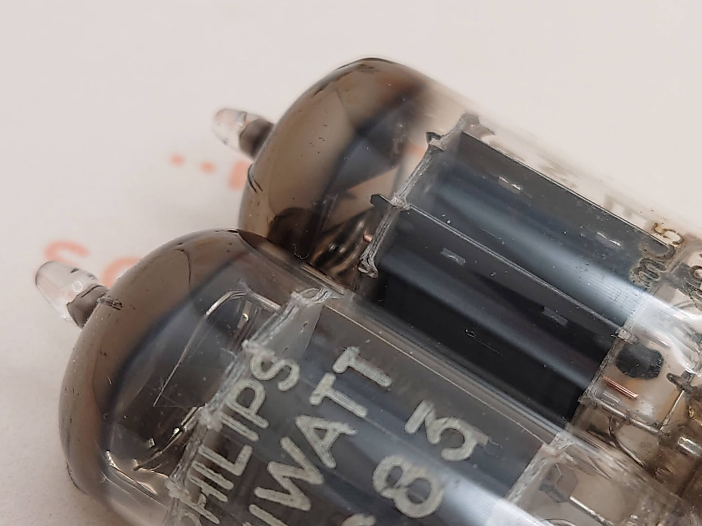 Philips ECC83 12AX7 长板箔 D 吸气剂 mC5 - Heerlen 