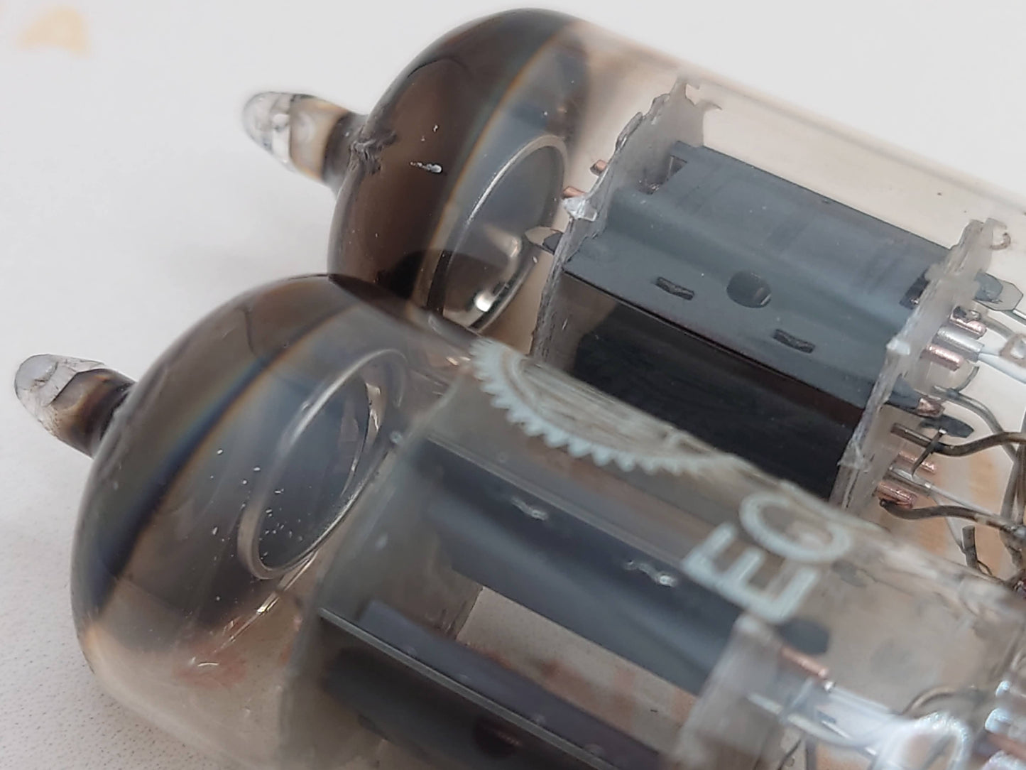 Mullard ECC83 12AX7 短板