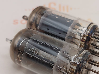 德律风根 ECC83 12AX7 光滑板 柏林