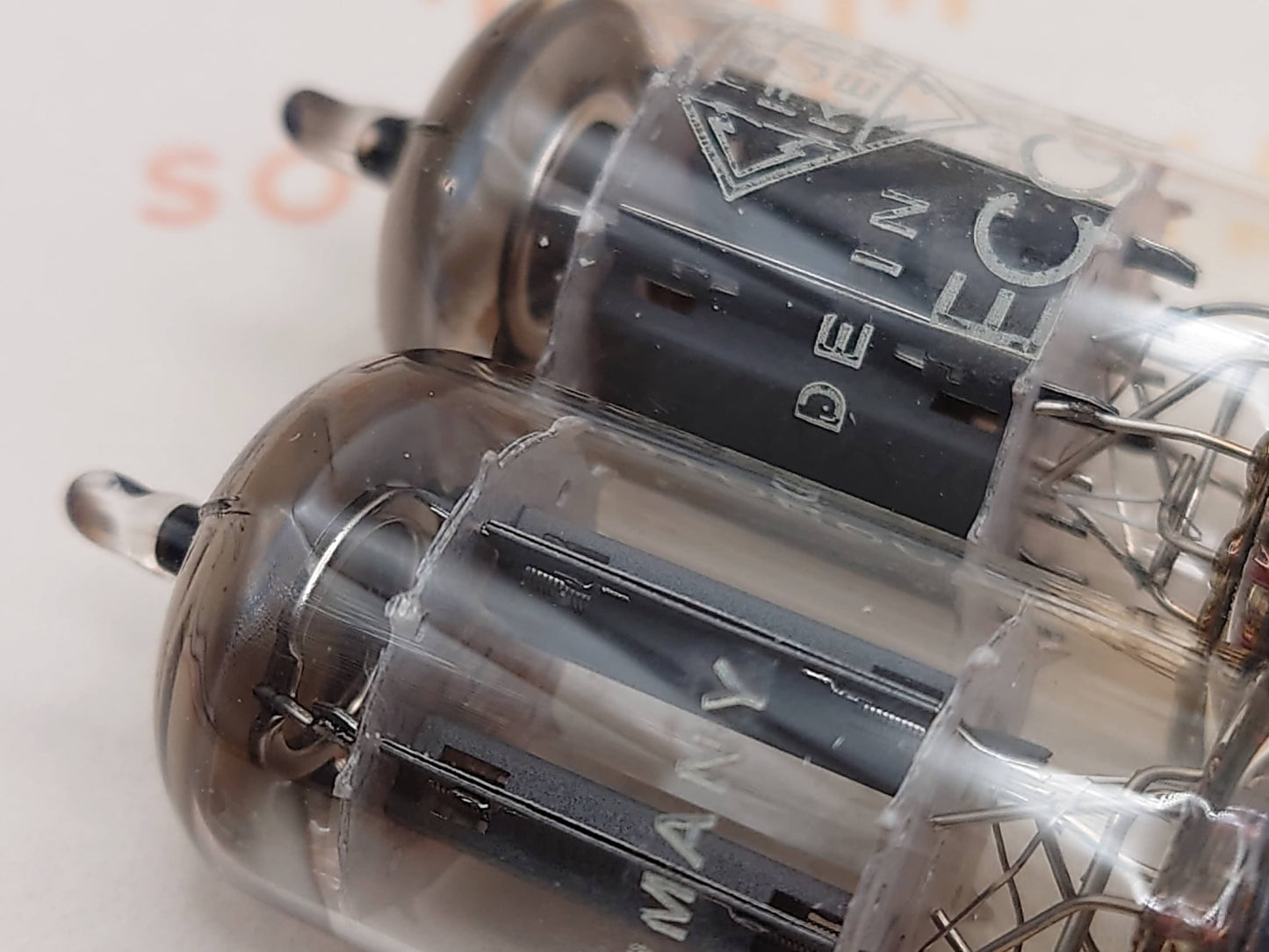 Telefunken ECC83 12AX7 Plaques lisses Berlin