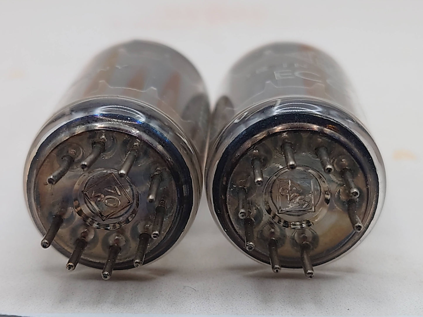 德律风根 ECC83 12AX7 光滑板 柏林