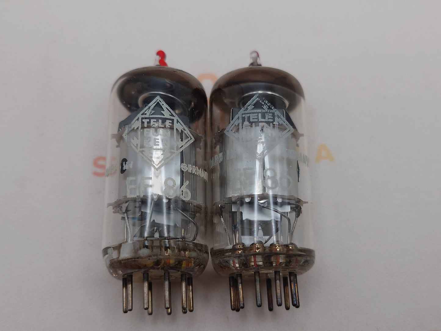 Telefunken EF86 6267 Silver Plates O-getter ◇ Bottom