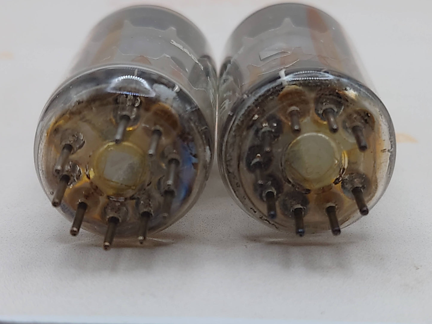 Telefunken EF86 6267 Silver Plates O-getter ◇ Bottom