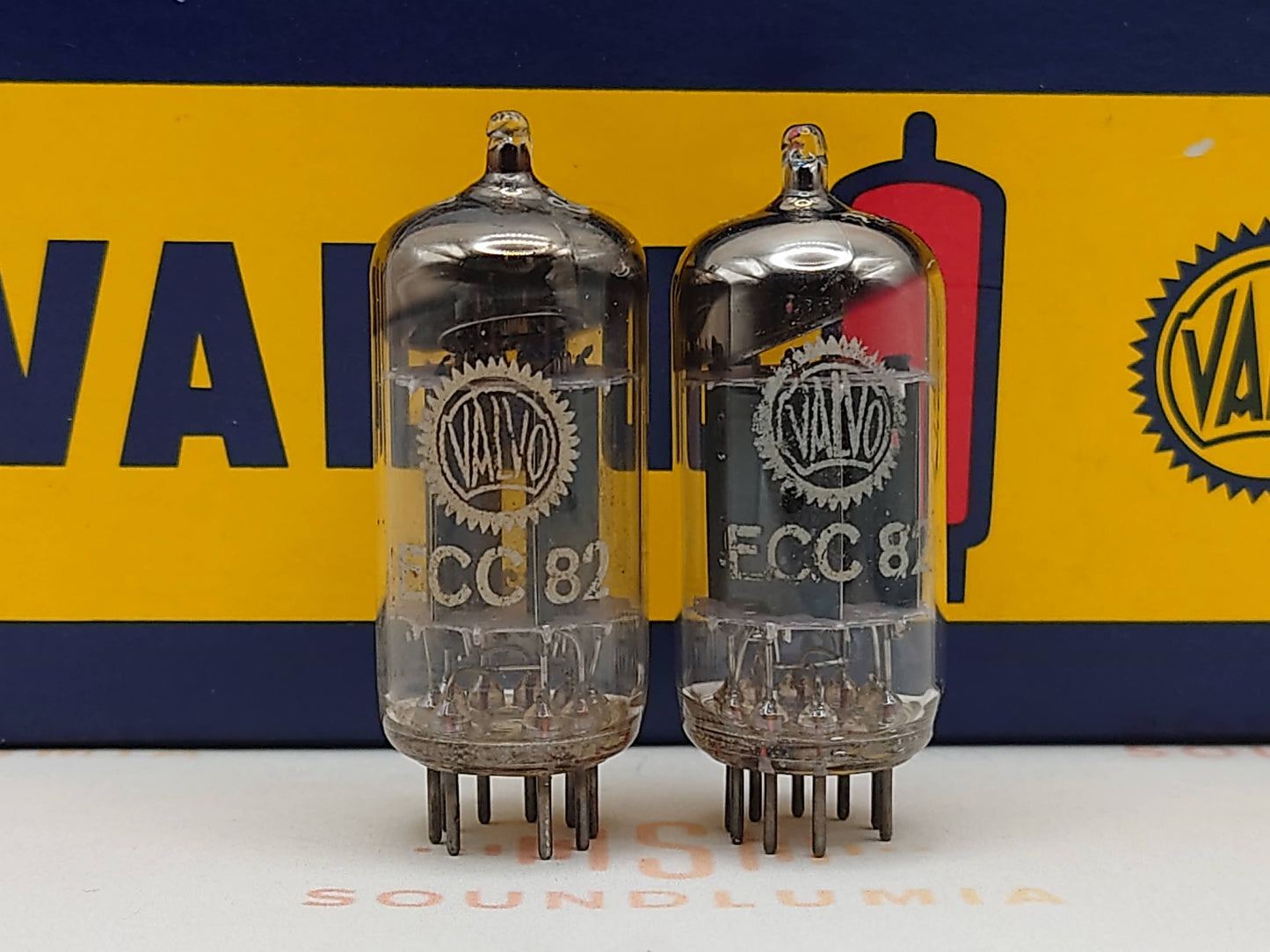 Valvo ECC82 12AU7 Long Plates 30° Hamburg