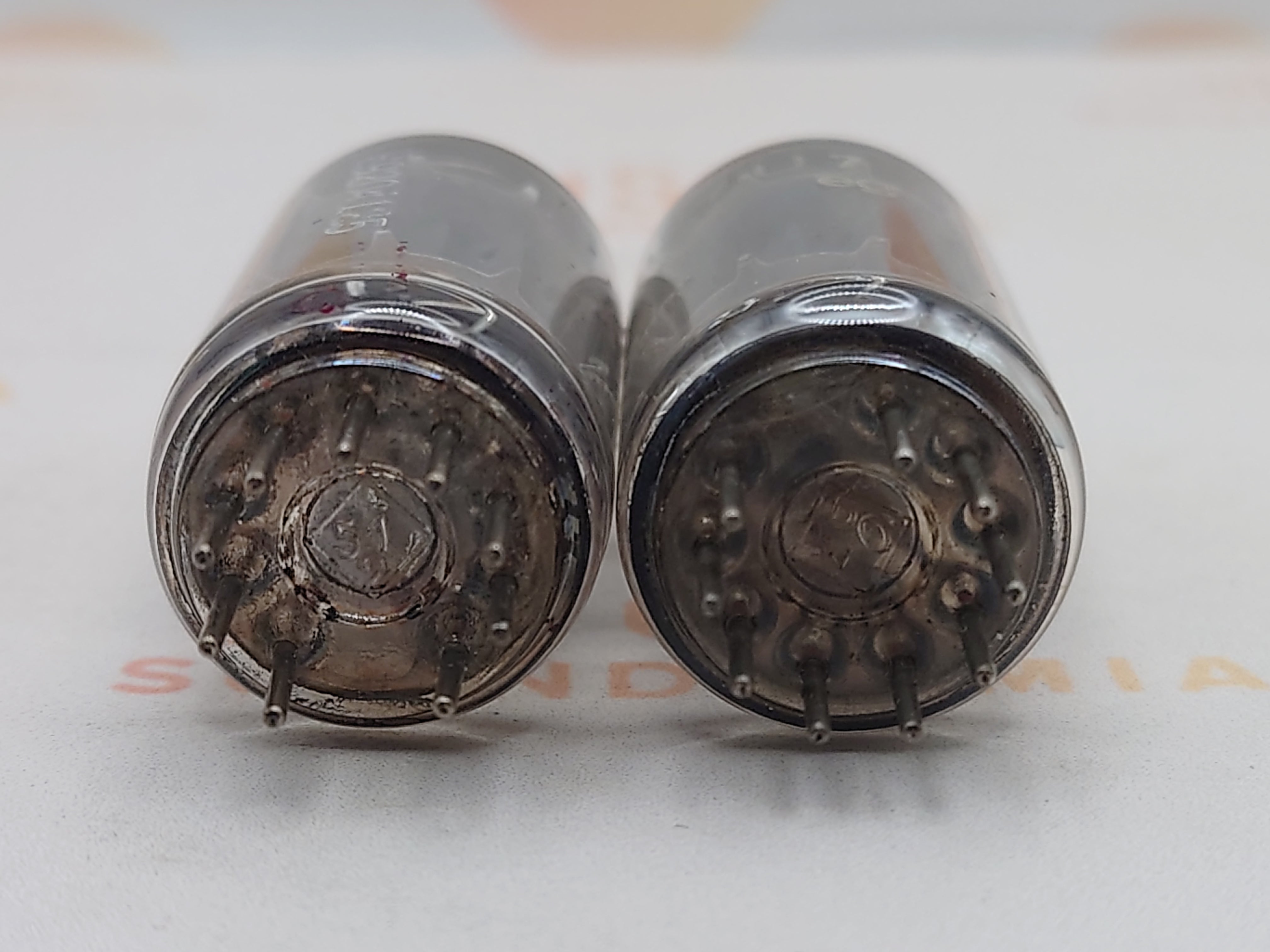 Telefunken ECC82 12AU7 Smooth Plates | Soundlumia