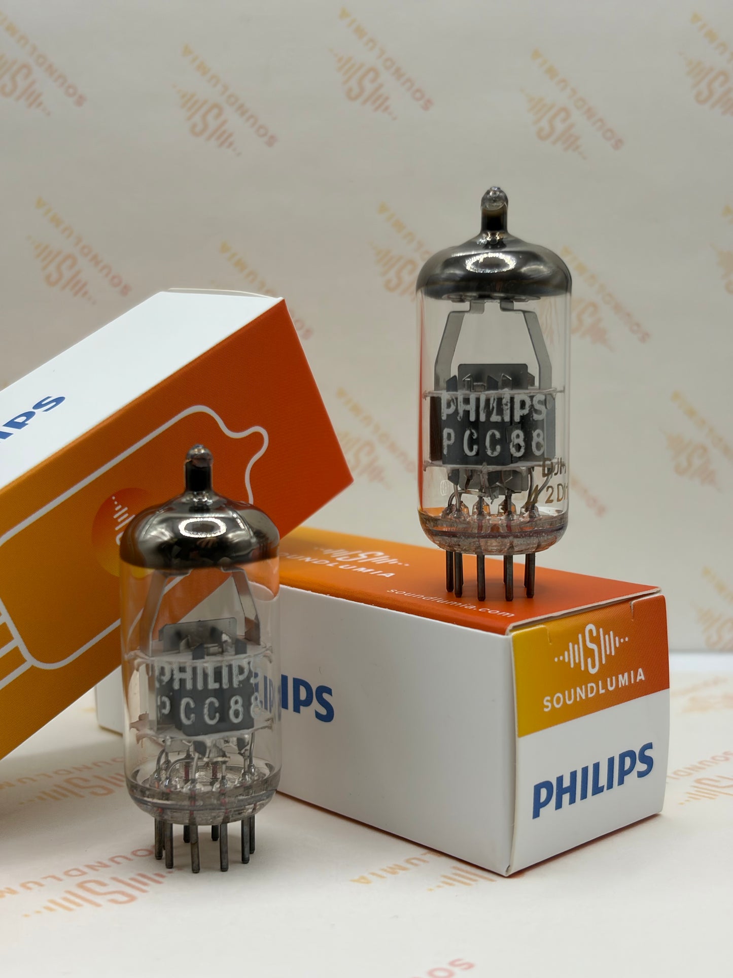 Philips PCC88 7DJ8 (équiv. 6DJ8) - Heerlen, NL