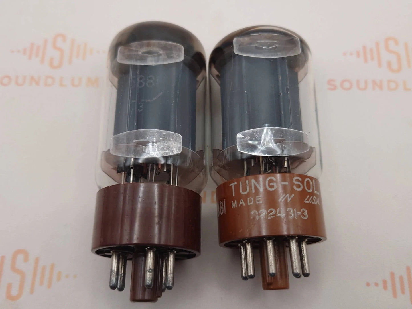 Tung-Sol 5881 Oberer Dreifach Quadratischer Getter Passendes Paar - Hergestellt in USA - Stark