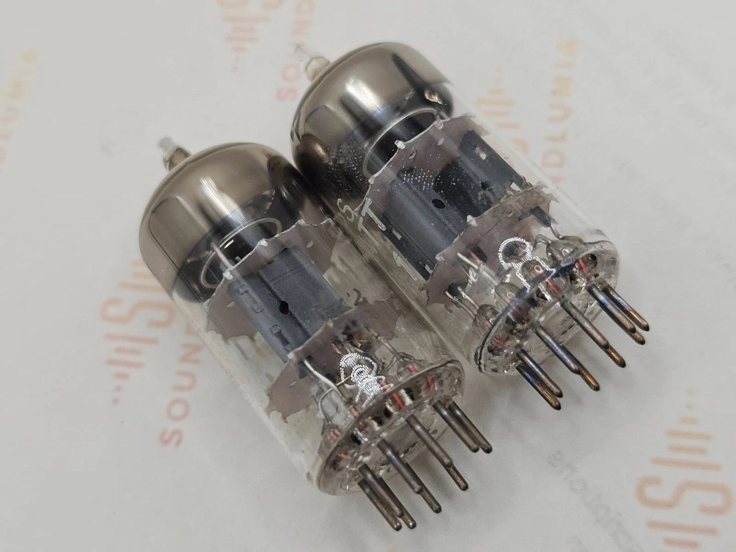 La Radiotechnique Philips Frankreich ECC81 12AT7 - Surenese FR.
