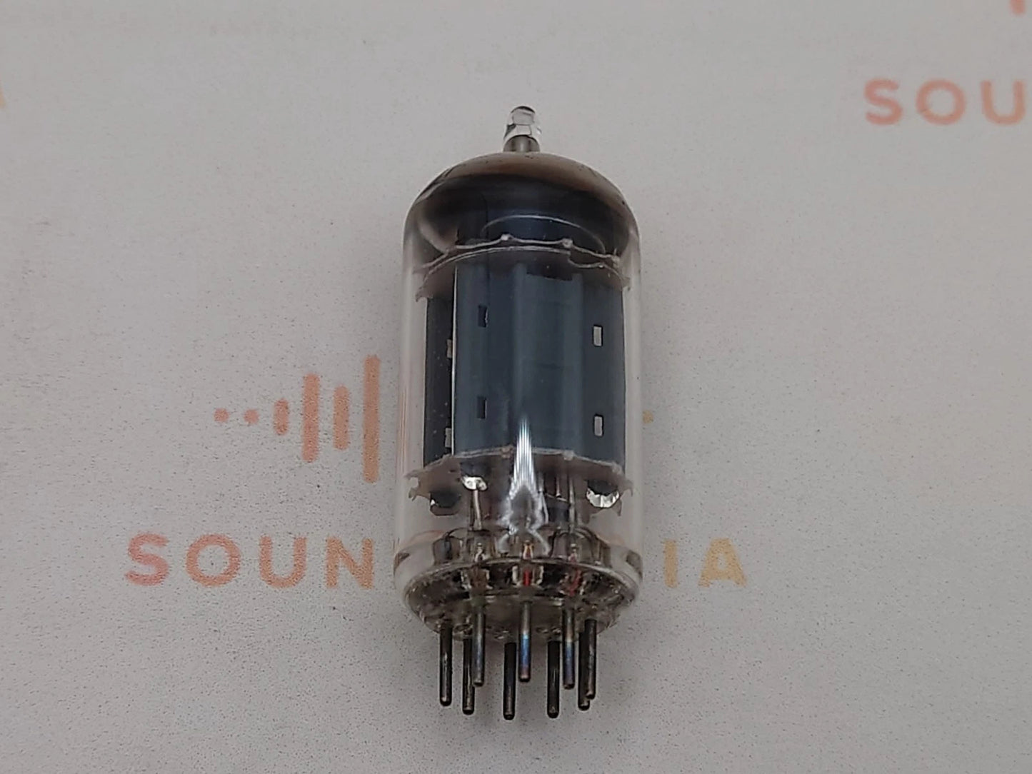 La Radiotechnique ECC83 Long Plates O-getter