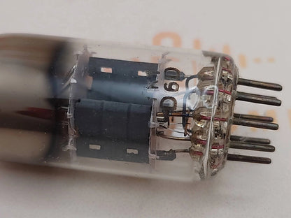 Valvo ECC81 12AT7 Quadratischer Getter - Hamburg