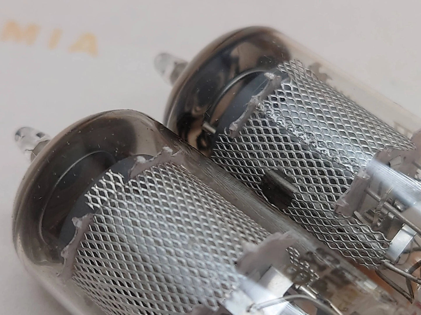 La Radiotechnique EF86 Short Mesh Plates Matched Pair - Pope Label - Suresnes '61 - NOS+