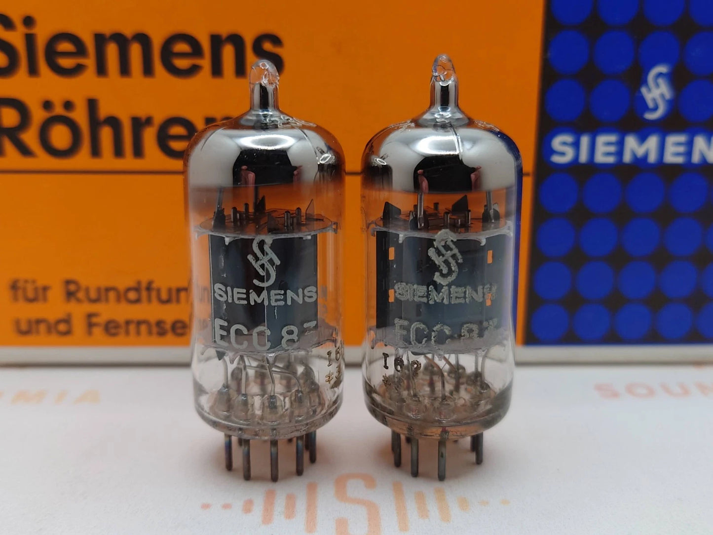 4x Siemens ECC83 12AX7 Kurzplatten - I61 ‡1E/‡0D - München 1960er 