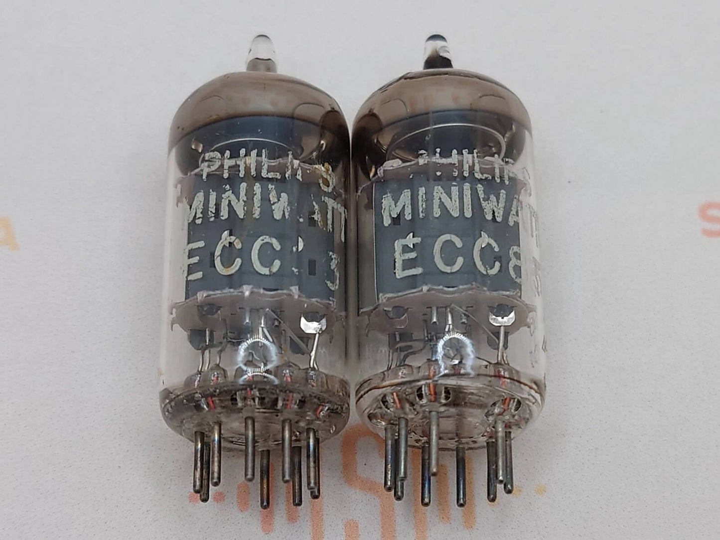 Philips ECC83 12AX7 Plaques courtes O-getter - Heerlen