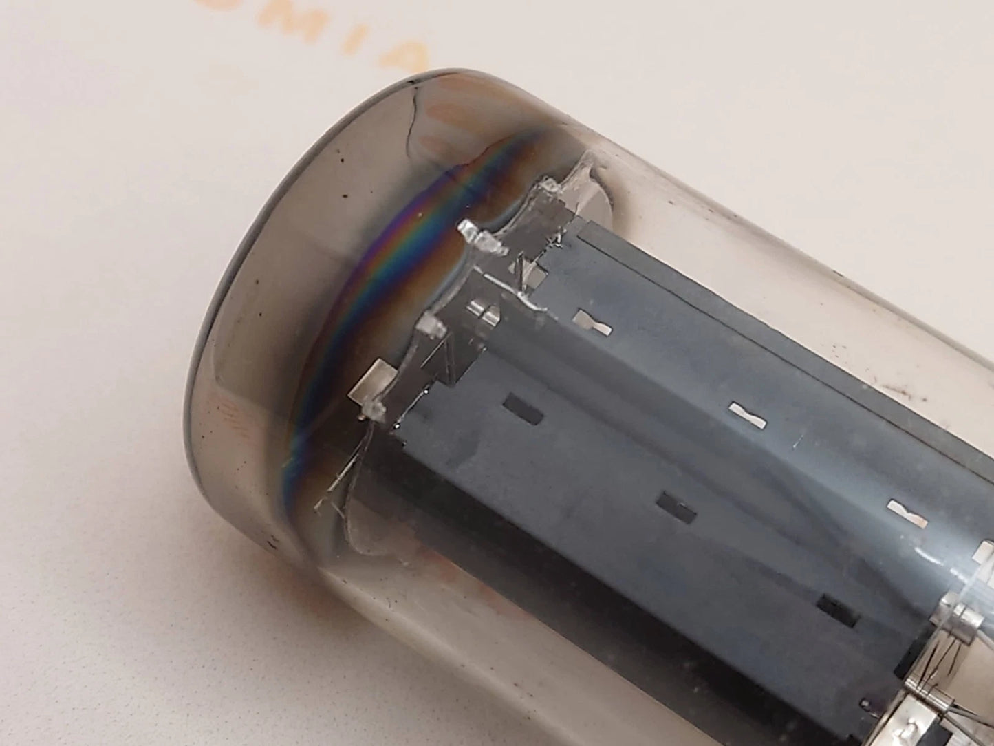 1台飞利浦GZ34 5AR4金属底座 - Valvo标签 - 埃因霍温 1957 (tV2 57E) - 全新库存+