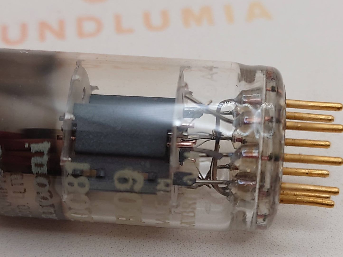 1x Mullard B309 Goldpins Quadratischer Getter - 1960 - Nahe NOS