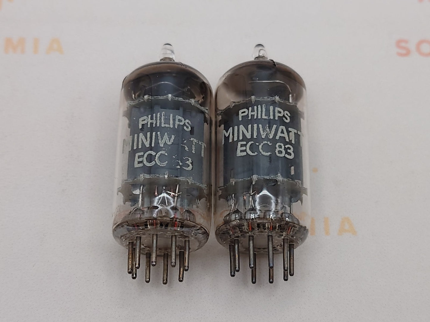 Philips ECC83 D-Folien Getter Lange Platten Passendes Paar - Heerlen '57 mC4 - Stark